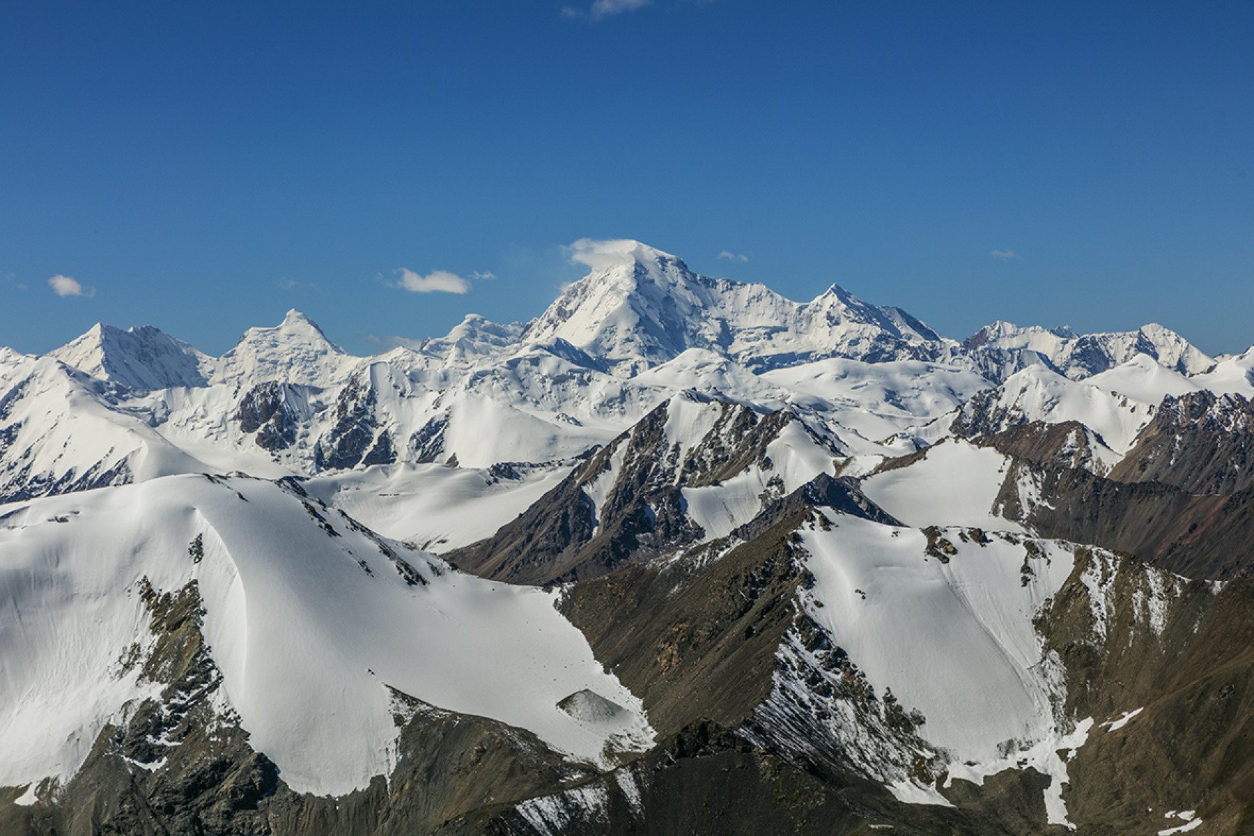 photo mosaic main source image